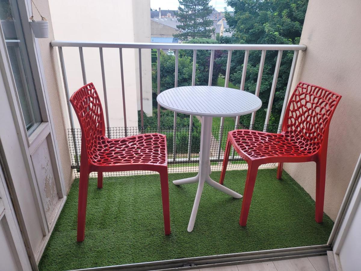 Studio Bien Equipe, Situe En Hyper Centre Βαντόμ Εξωτερικό φωτογραφία